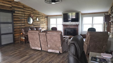 775 E Apache St, Medford, OK 73759 - photo 3