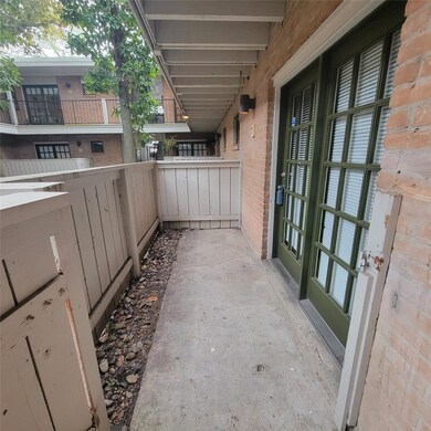 1801 Cortlandt St unit 7, Houston, TX 77008 - photo 3