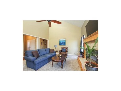 8014 Summit St, Lenexa, KS 66215 - photo 3