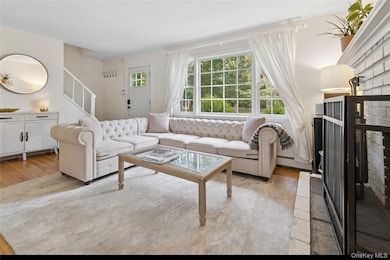 1181 Fireplace Rd, East Hampton, NY 11937 - photo 3