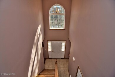 364 Cascade Dr, Effort, PA 18330 - photo 3