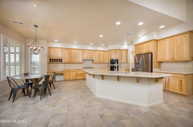 2560-greenwich_mls-8