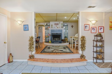 9-web-or-mls-292 Holland St-09