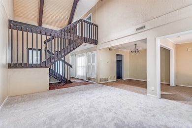 SPACIOUS LIVING AREA~