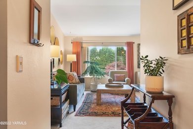 Foyer Into Home