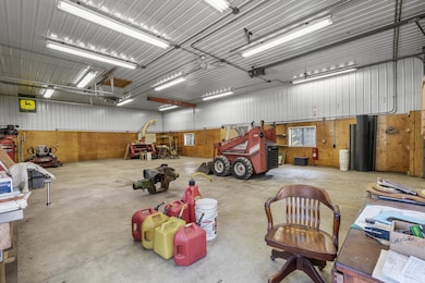 20-Interior_9296 Windy Acres Dr