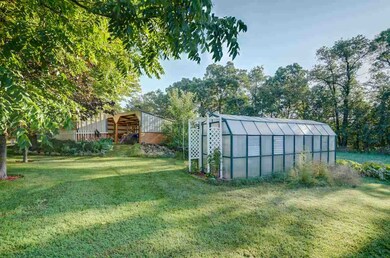 W1711 Freidig Rd, Brooklyn, WI 53521 - photo 6