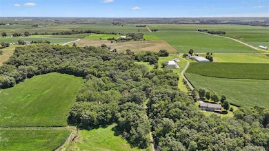 297 240th Place, Pella, IA 50219 - photo 5