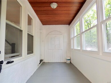 722 Hawthorne Rd, Bethlehem, PA 18018 - photo 2