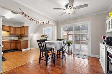 1407 Peachtree Dr, Valparaiso, IN 46383 - photo 5