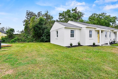 3011 Terry Dr unit A, North Charleston, SC 29405 - photo 3