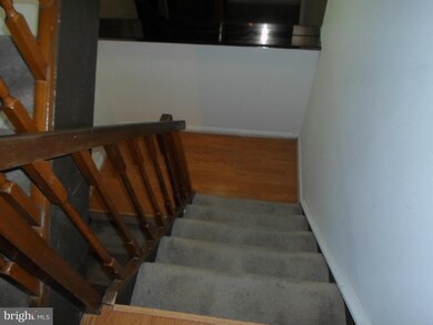 802 Avanti Place, Hyattsville, MD 20785 - photo 2