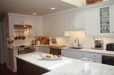 18 Pine Reach unit D, Yarmouth Port, MA 02675 - photo 7