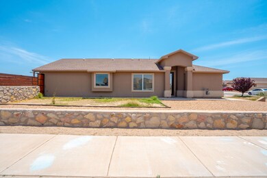 11501 Flor Liatris Dr, Socorro, TX 79927 - photo 3