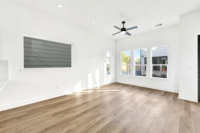 2595 Paul Quinn St, Houston, TX 77091 - photo 6