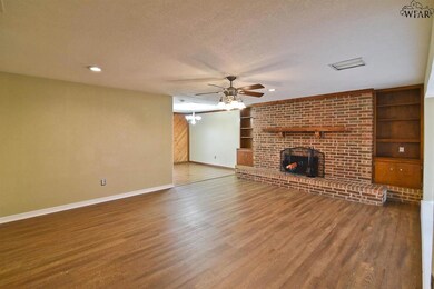 1427 Christine Rd, Wichita Falls, TX 76302 - photo 4