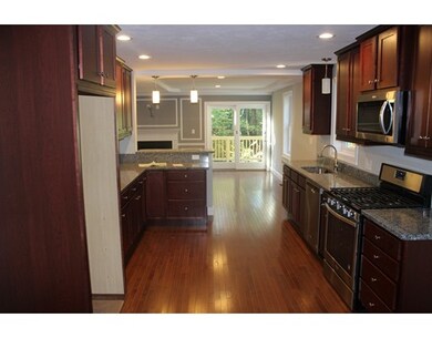 11 Blades Cir, North Billerica, MA 01862 - photo 6