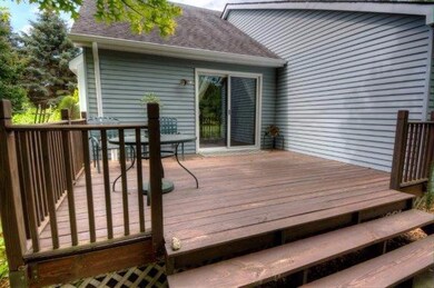 5621 Nature Ct, Ann Arbor, MI 48108 - photo 6