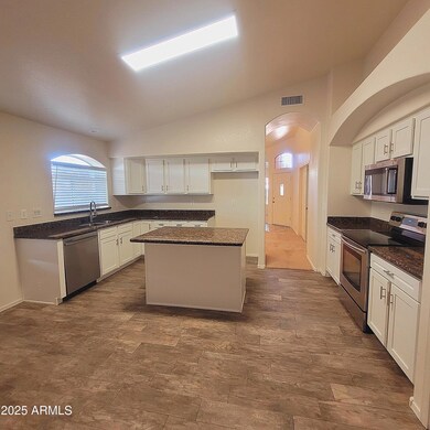 2033 S Rowen, Mesa, AZ 85209 - photo 6