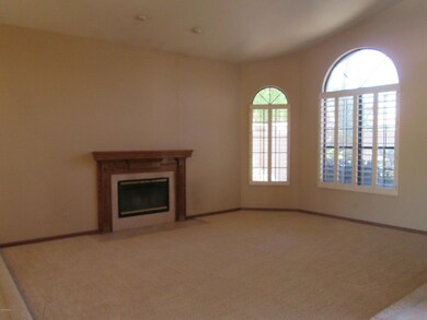 918 W Coast Dr, Gilbert, AZ 85233 - photo 3