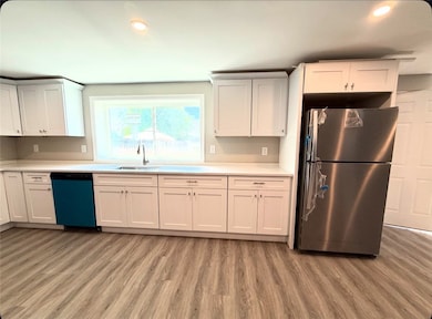 83 Power Rd unit 3, Pawtucket, RI 02860 - photo 2