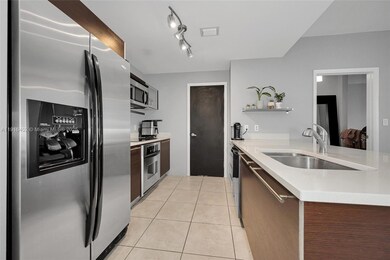 Quantum On the Bay unit 4019, Miami, FL 33132 - photo 7