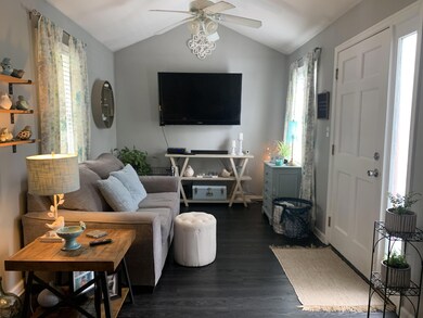 430 Tinker 2023-Living room