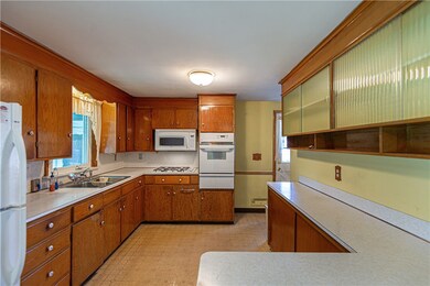 70 Legion Way, Riverside, RI 02915 - photo 6