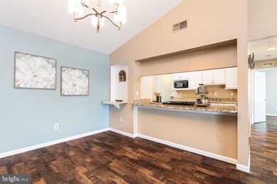 406 Waters Edge Dr unit 406, Newark, DE 19702 - photo 4