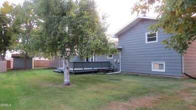 1605 4th Ave SW, Jamestown, ND 58401 - photo 4