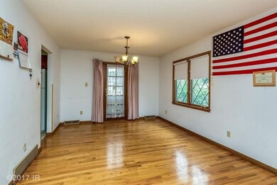 3609 Bel Aire Rd, Des Moines, IA 50310 - photo 5