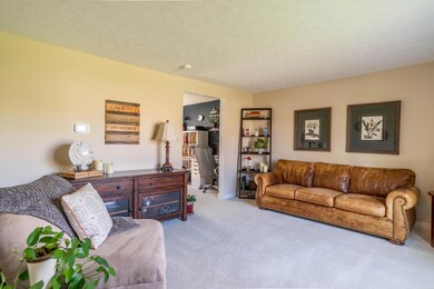 153 Rugby Lane -10