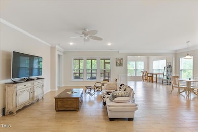 13-470 Duggins Point-39