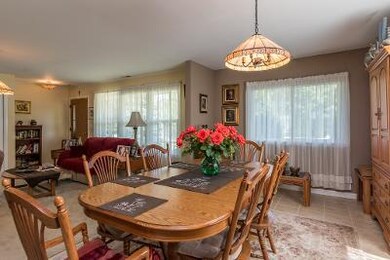 2614 Varonen Ave, Waukegan, IL 60087 - photo 7