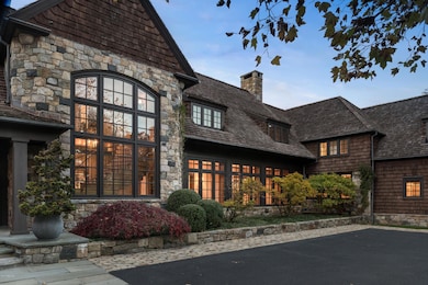 200 Guards Rd, Greenwich, CT 06831 - photo 5