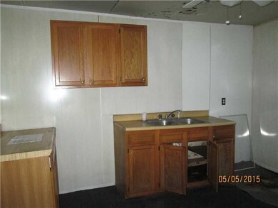 Kitchen. KITCHEN