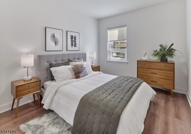 10 E Green St unit 507, Woodbridge, NJ 07095 - photo 4