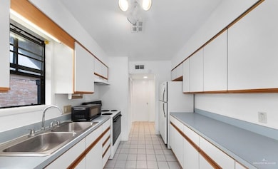 313 Mcfadden Dr unit 8, Brownsville, TX 78520 - photo 5