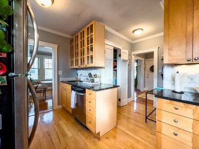 23 Goldsmith St unit 3, Jamaica Plain, MA 02130 - photo 5