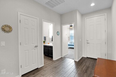 18552 W Yucatan Dr, Surprise, AZ 85388 - photo 5