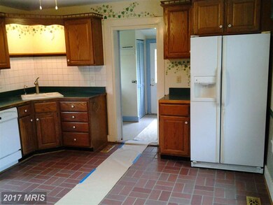 10 Friendship Rd, Friendship, MD 20758 - photo 4