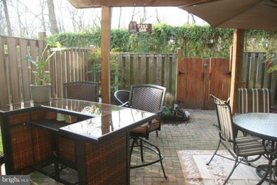 12037 Crimson Ln, Silver Spring, MD 20904 - photo 6