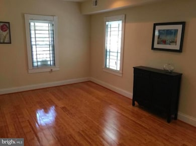 5033 Emo St, Capitol Heights, MD 20743 - photo 3