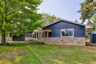 18019 Mohawk Dr, Spring Lake-1