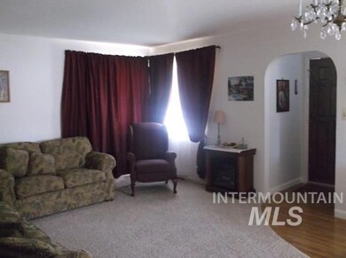 1926 Burton Ave, Burley, ID 83318 - photo 6