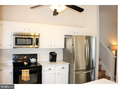 953 W Trenton Ave, Morrisville, PA 19067 - photo 6