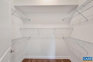 1533 Barnett St, Charlottesville, VA 22901 - photo 7