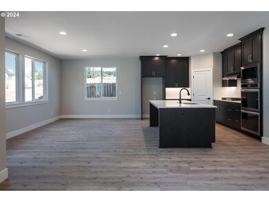 12095 SW Silvertip St, Beaverton, OR 97007 - photo 7