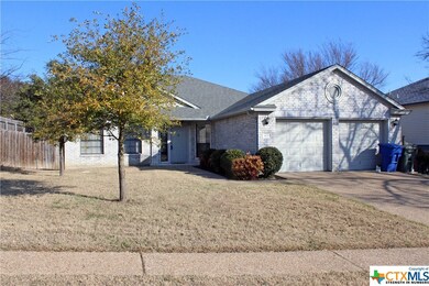 404 Bowen Cir, Copperas Cove, TX 76522 - photo 2