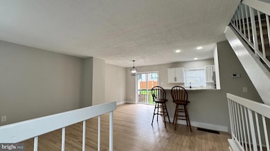 18921 Pine Ridge Ln unit 104, Germantown, MD 20874 - photo 2